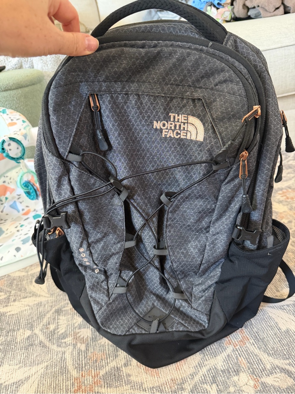 The North Face Men's Dark Gray & Black Daypack with Copper Accents